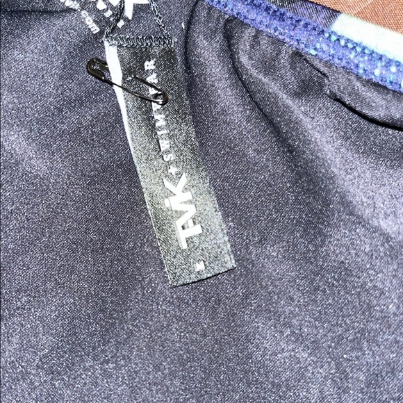 Tavik Poppy Palm Leaves Print Backless One Piece Swimsuit - Picture 6 of 7